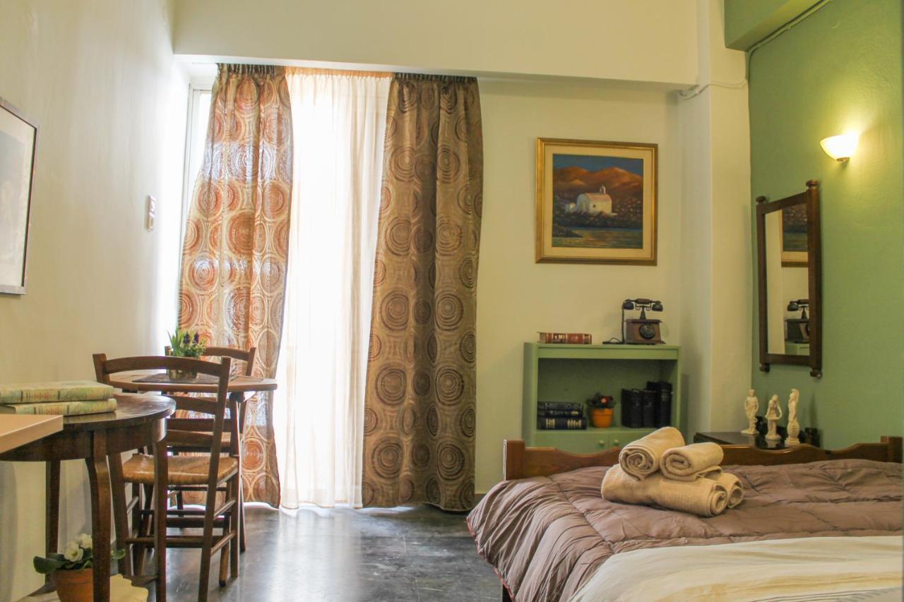 Central Guest Room Ancient Olympia Eksteriør billede